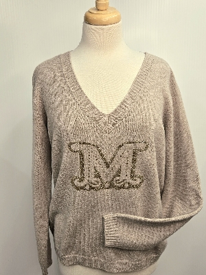 ANGELA MARA Pull avec un M imprimé or ou argent devant