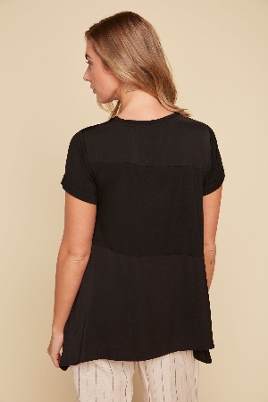 RENUAR Haut à manches courtes de coupe assymétrique Taille M