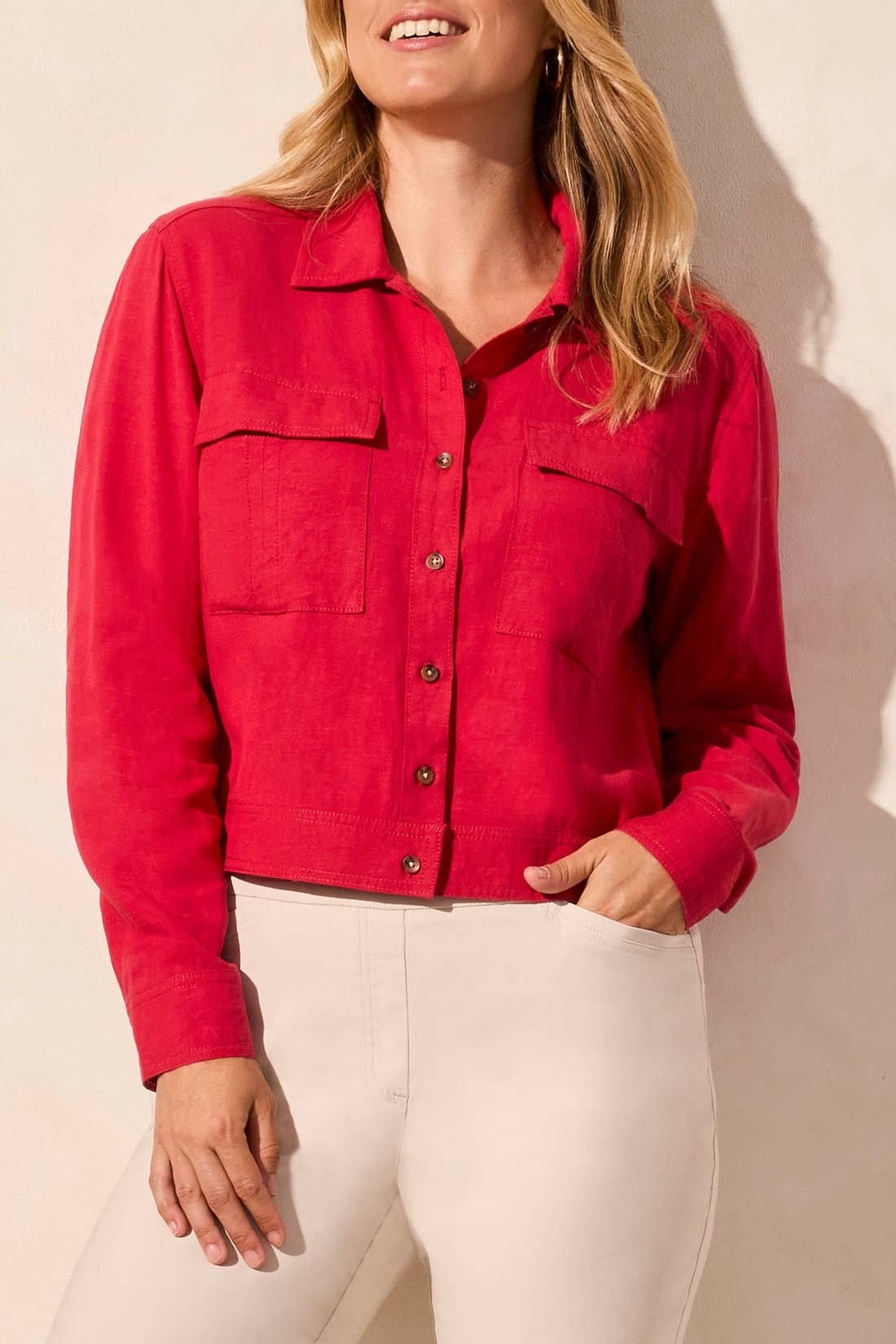 TRIBAL Veston court boutonné  avec poches poitrine C-Cerise