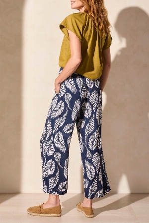 TRIBAL Pantalon imprimé pull on à jambes larges  C-Marine