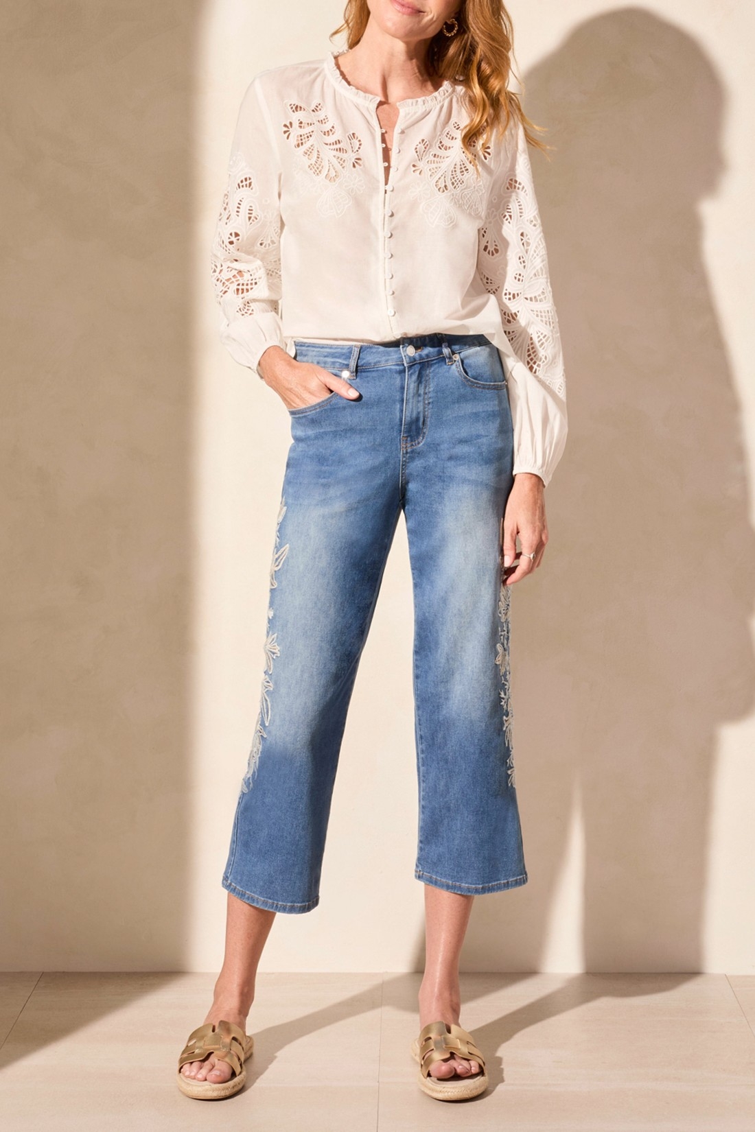 TRIBAL Jeans à jambes droites brodées  C- Bleu