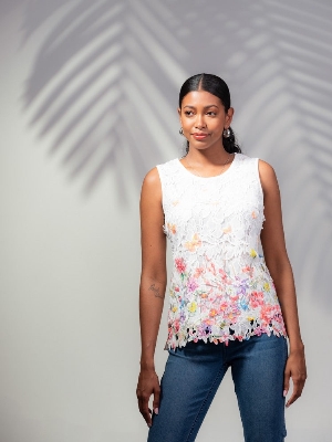 ALISON SHERI Camisole de dentelle florale doublée C- Blanc