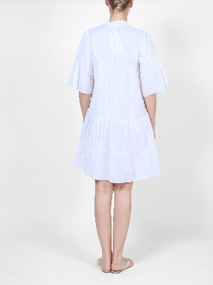 ANGELA MARA Robe courte avec broderie anglaise  C-Blanc