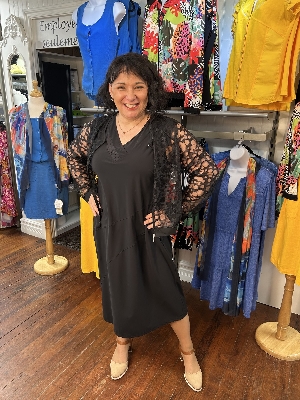MALOKA Robe de tissu technique C-Noir