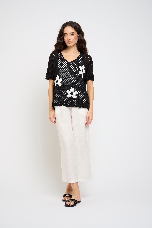 PISTACHE Tricot à mailles avec appliqué de fleurs C- Noir