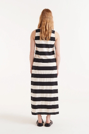 COMPANIA FANTASTICA Robe maxi à rayures C-Noir et crème
