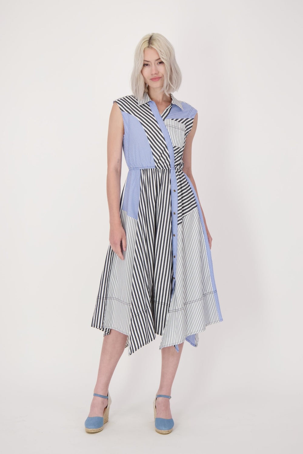 GABBY ISABELLA Robe multimatière de coupe assymétrique C- Bleu