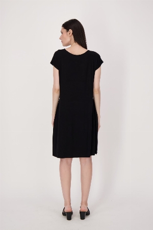 SPANNER Robe à motif assymétrique uni et rayé C- Noir