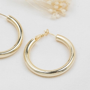 GLEE JEWELRY Créoles or avec fermoir