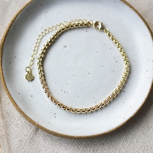 GLEE JEWELRY Bracelet à mailles carrées avec fermoir  C-Or