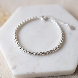 GLEE JEWELRY Bracelet à mailles carrées avec fermoir C- Argent