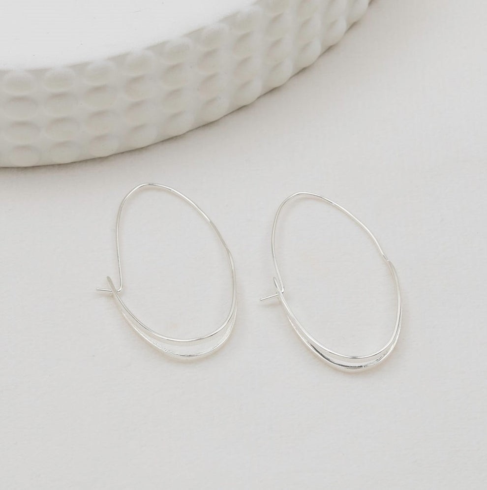 GLEE JEWELRY Anneaux de forme ovale aspect double au bas, Argent