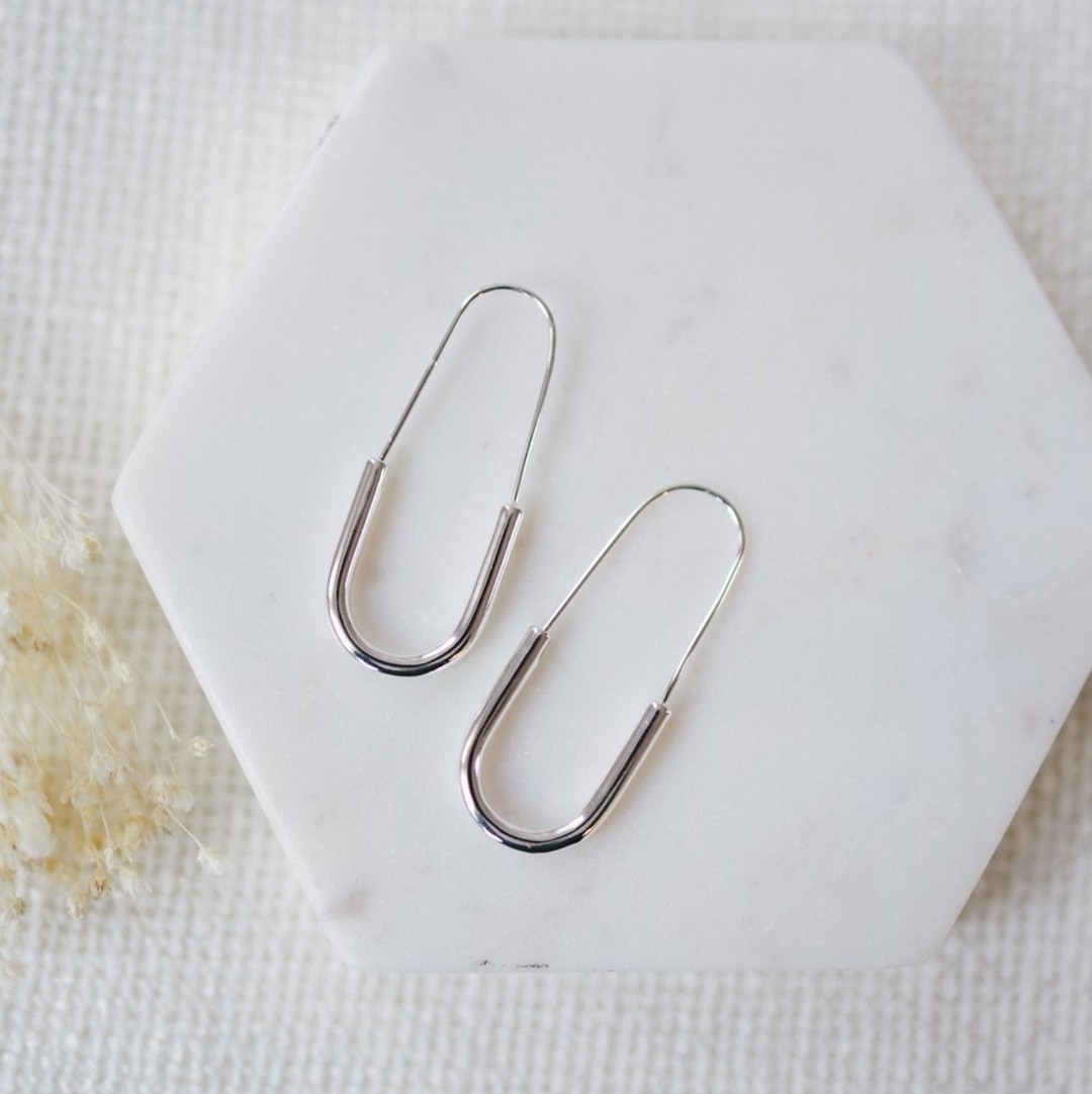 GLEE JEWELRY Anneaux allongés aspect d'un tube courbé C-Argent