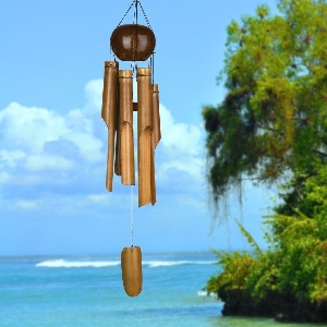 WOODSTOCK CH. Carillon de bambou avec noix coco entière
