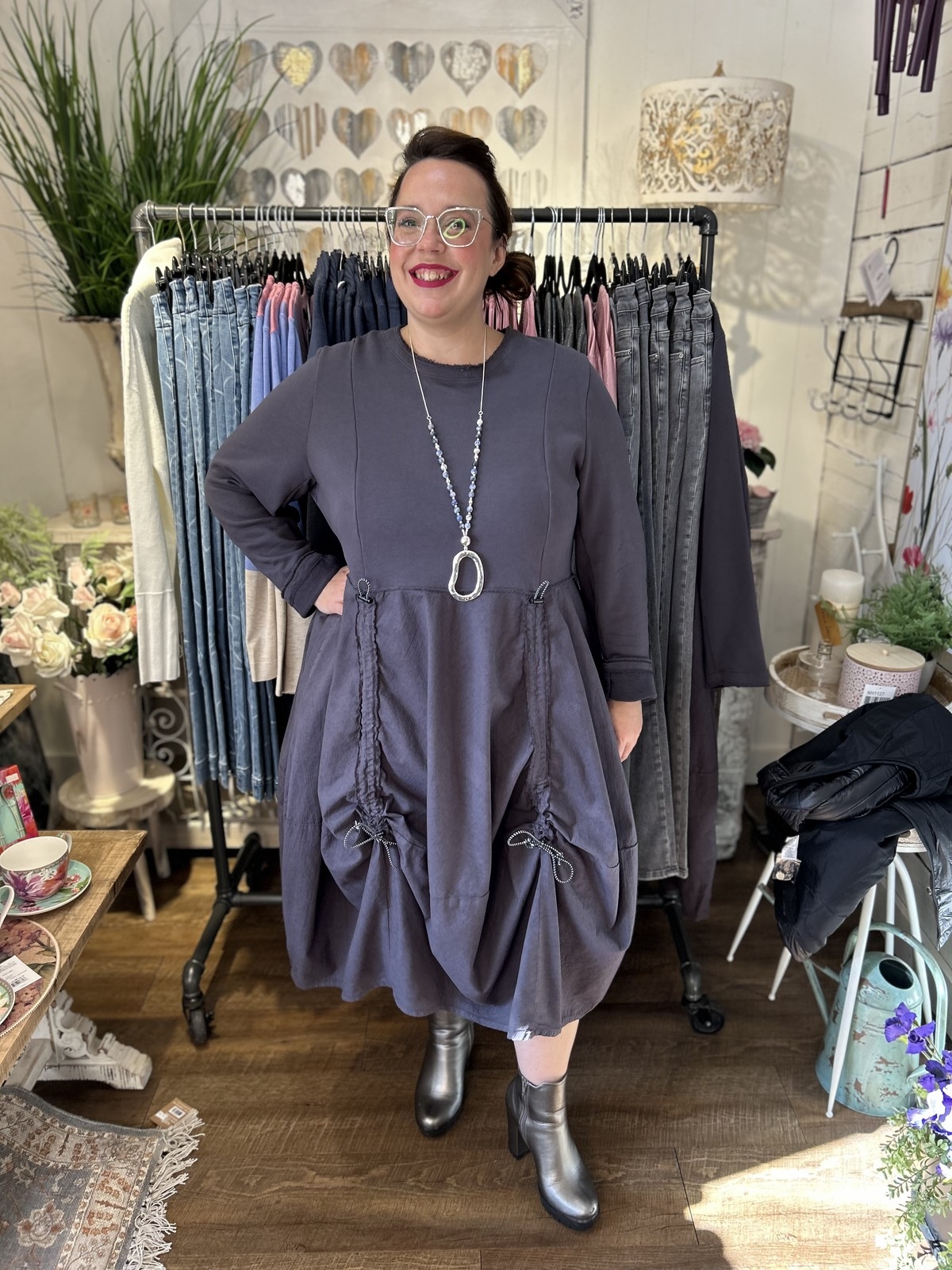 Robe Atmosphere Grise Ardoise Taille 10 - Coton, Manches Courtes - Longueur 33 Pouces (84 Cm) - Occasion Très Bon état